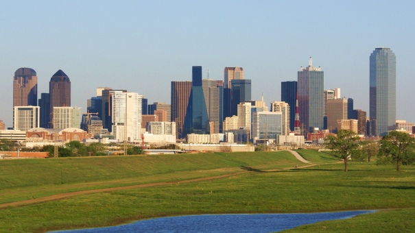 downtown_dallas_from_the_trinity_river.j
